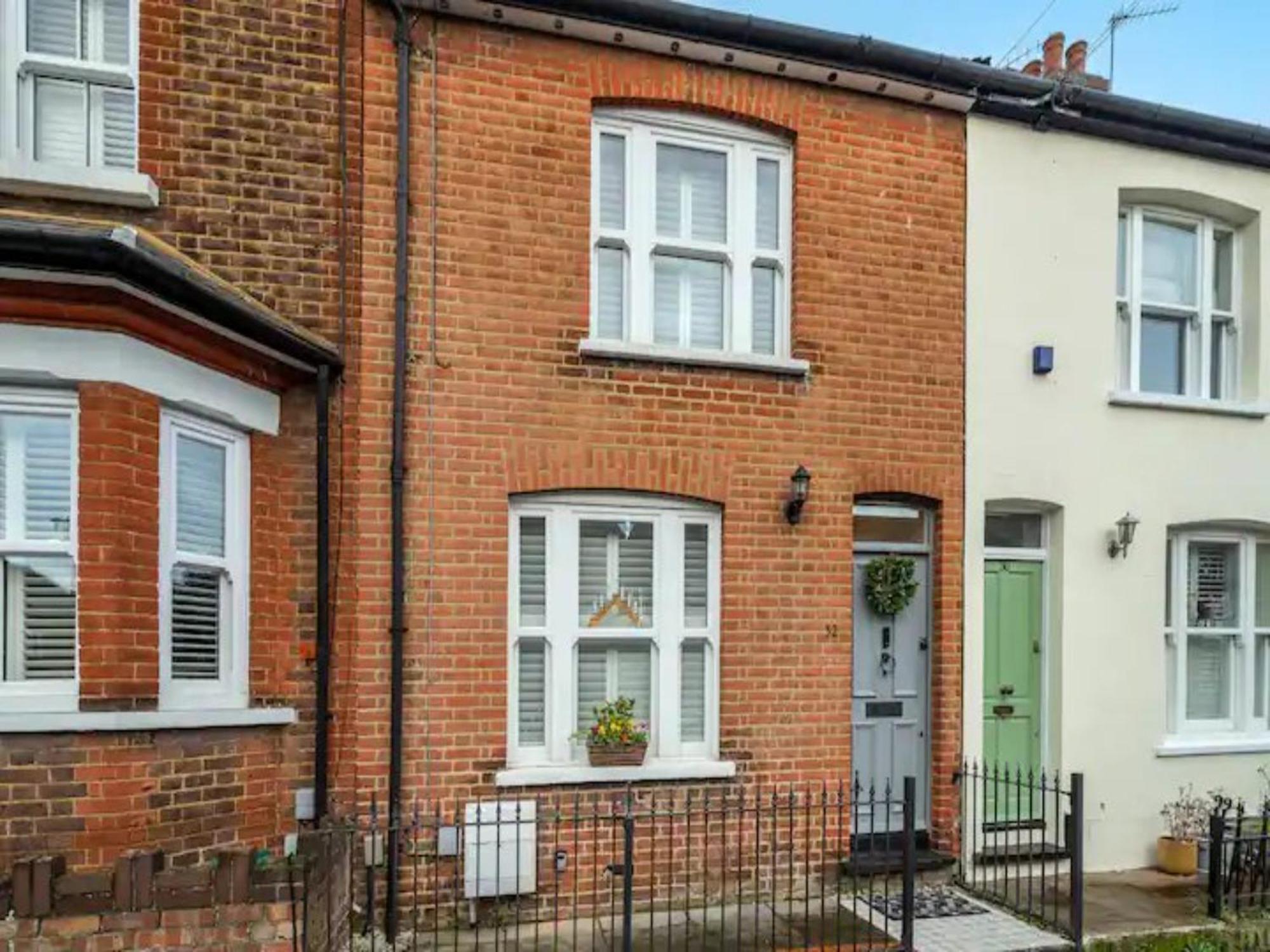 Pass The Keys Luxury 2 Bedroom Townhouse In