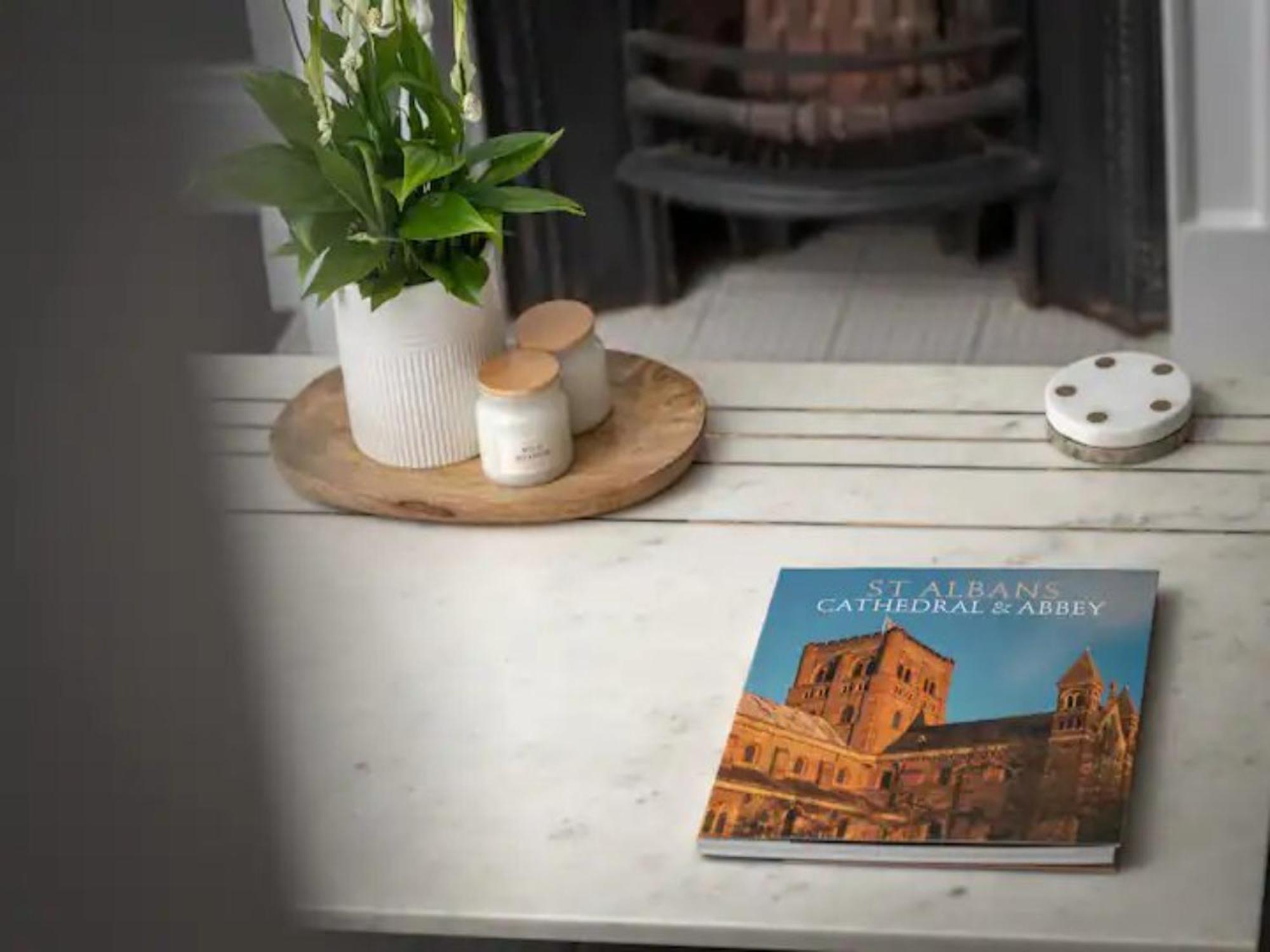 Pass The Keys Luxury 2 Bedroom Townhouse In Holiday home St Albans
