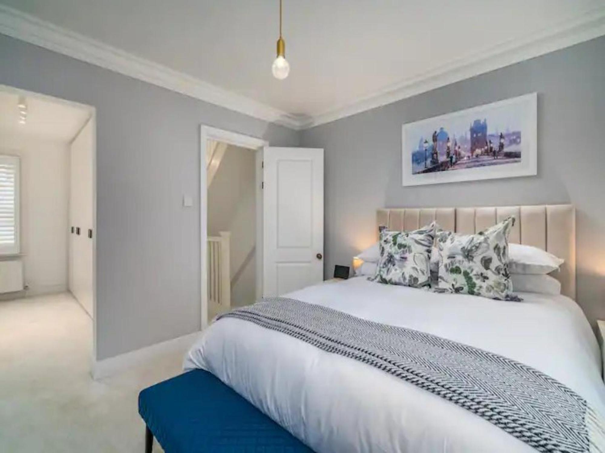 Pass The Keys Luxury 2 Bedroom Townhouse In Holiday home St Albans